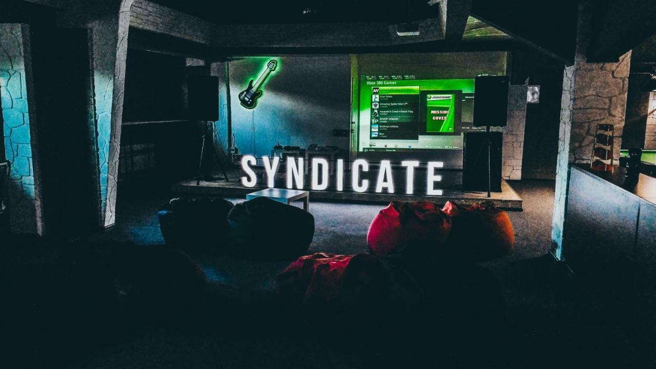 تشيركاسي Syndicate, Готельно-Розважальний Комплекс المظهر الخارجي الصورة